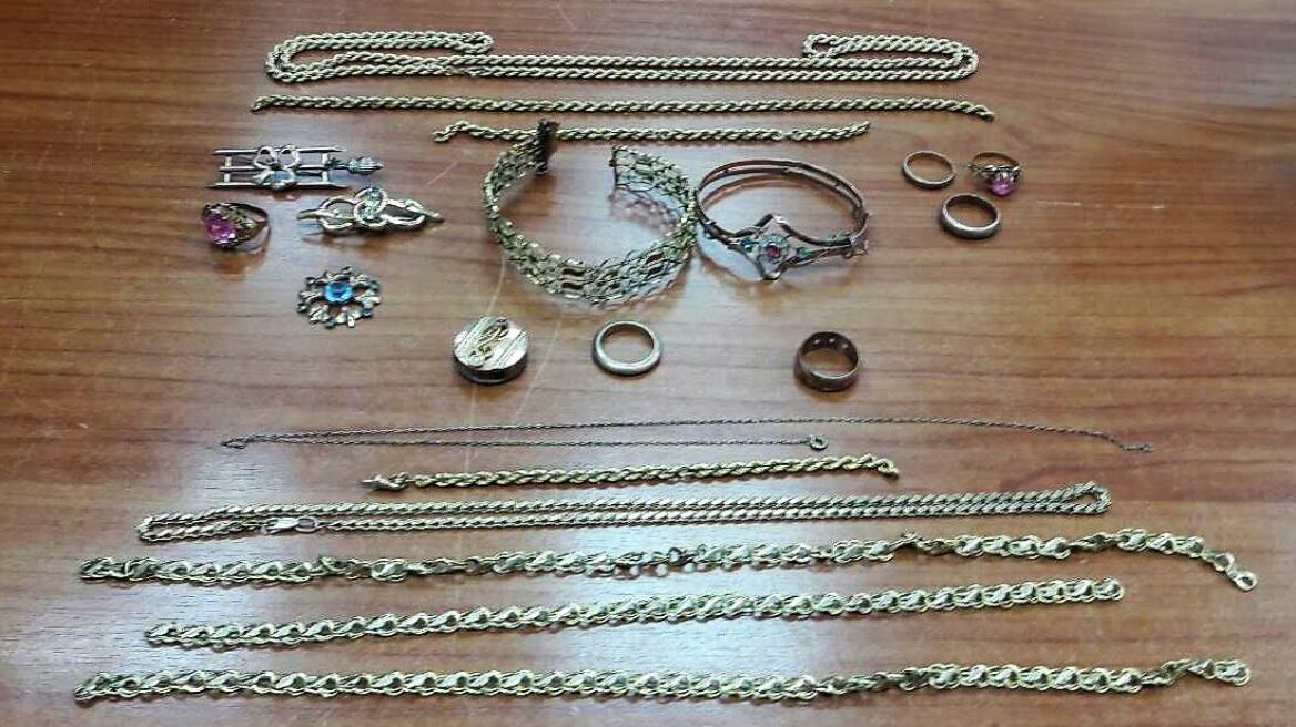 Ζευγάρι ξάφρισε κοσμήματα από σπίτι στην Κέρκυρα